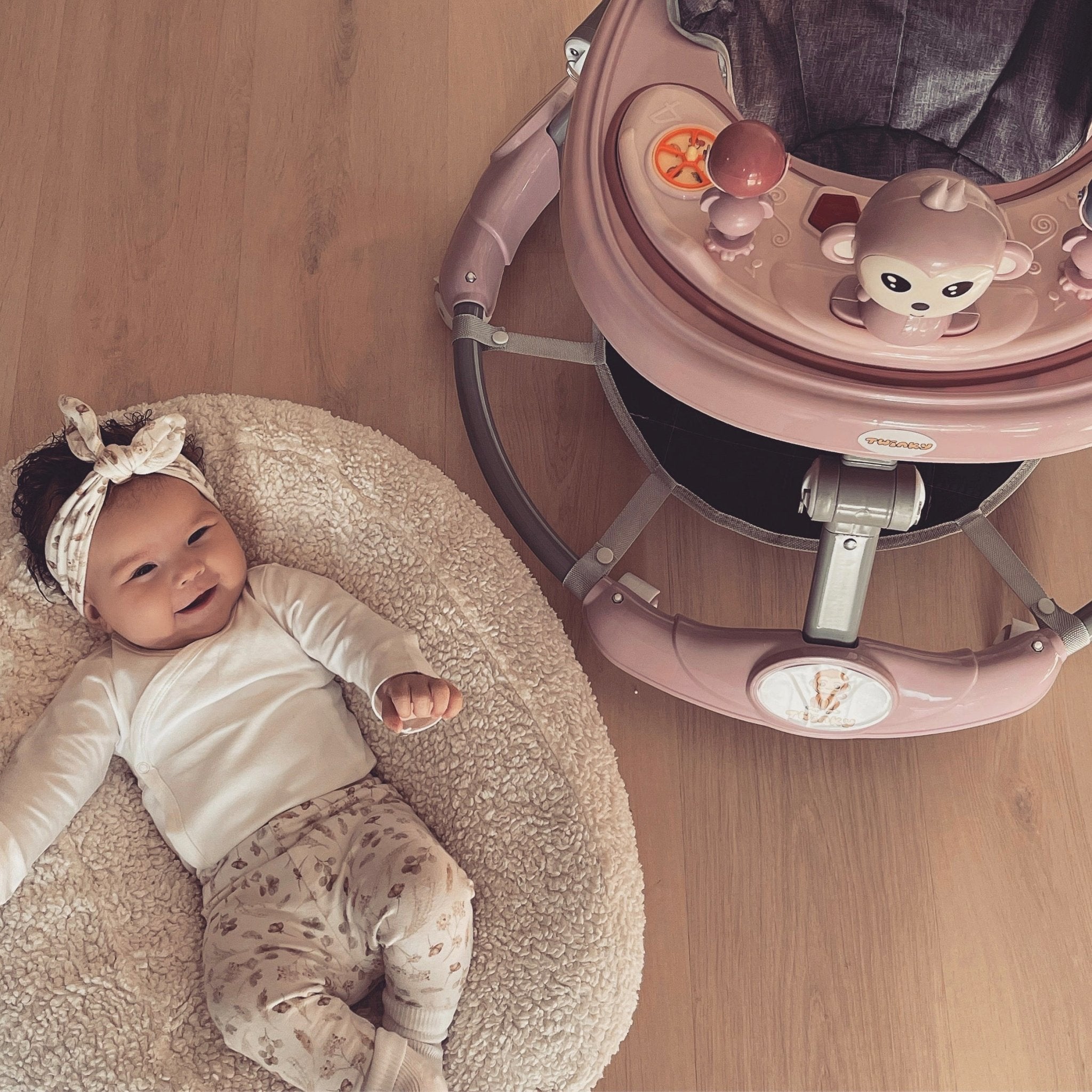 loopstoel baby slecht voor de heupen van jouw baby? Niks is minder waar