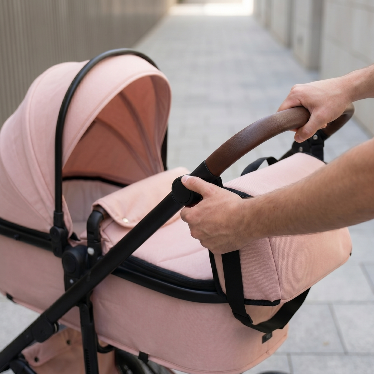 Twinky 4-i-1 Barnevogn Soft Pink | Kombivogn & Rejsesystem