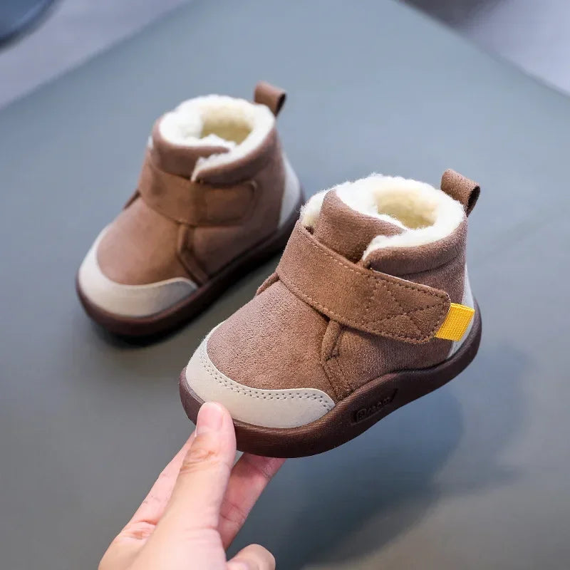 Twinky Cozy Baby Furry Winter Shoes – Warm and Soft Footwear for Little Ones